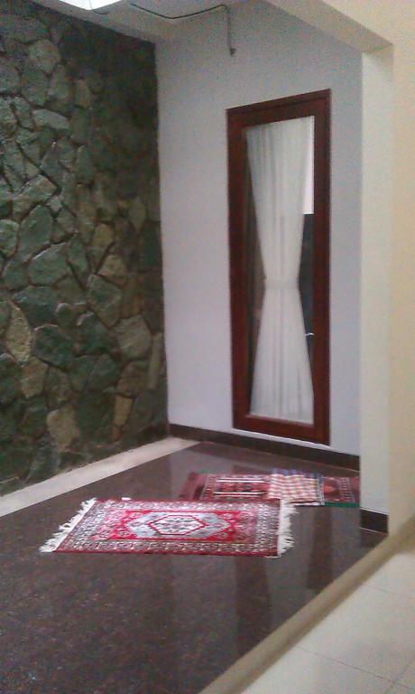 Rumah Sarwestri Bandung Exterior foto